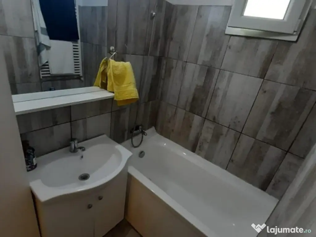 ULTRACENTRAL 2 camere renovat mobilat utilat la 93000 euro 