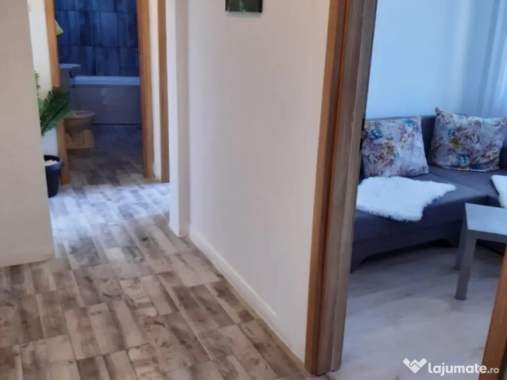 ULTRACENTRAL 2 camere renovat mobilat utilat la 93000 euro 