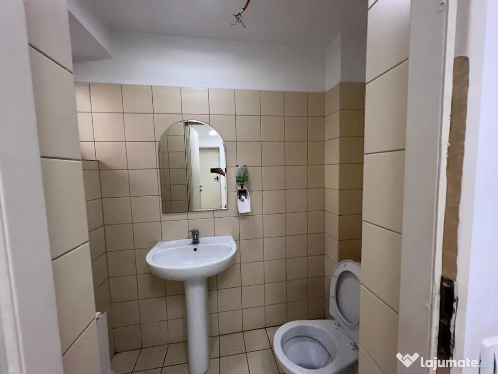 Inchiriez spatiu comercial zona Ultracentrala - ID:RH-32999