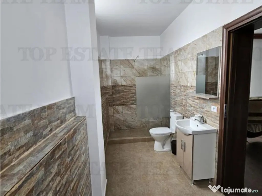 Vila 5 camere de cu garaj subteran in Chiajna 