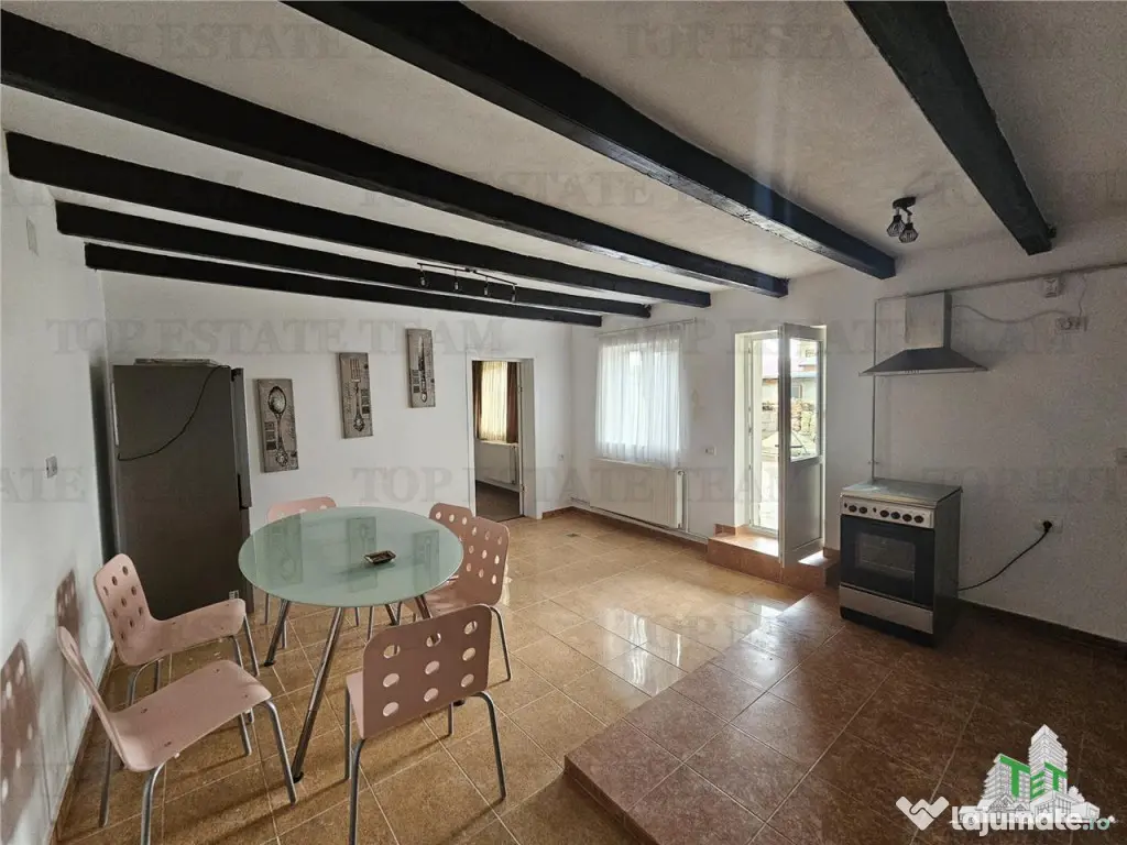 Vila 5 camere de cu garaj subteran in Chiajna 