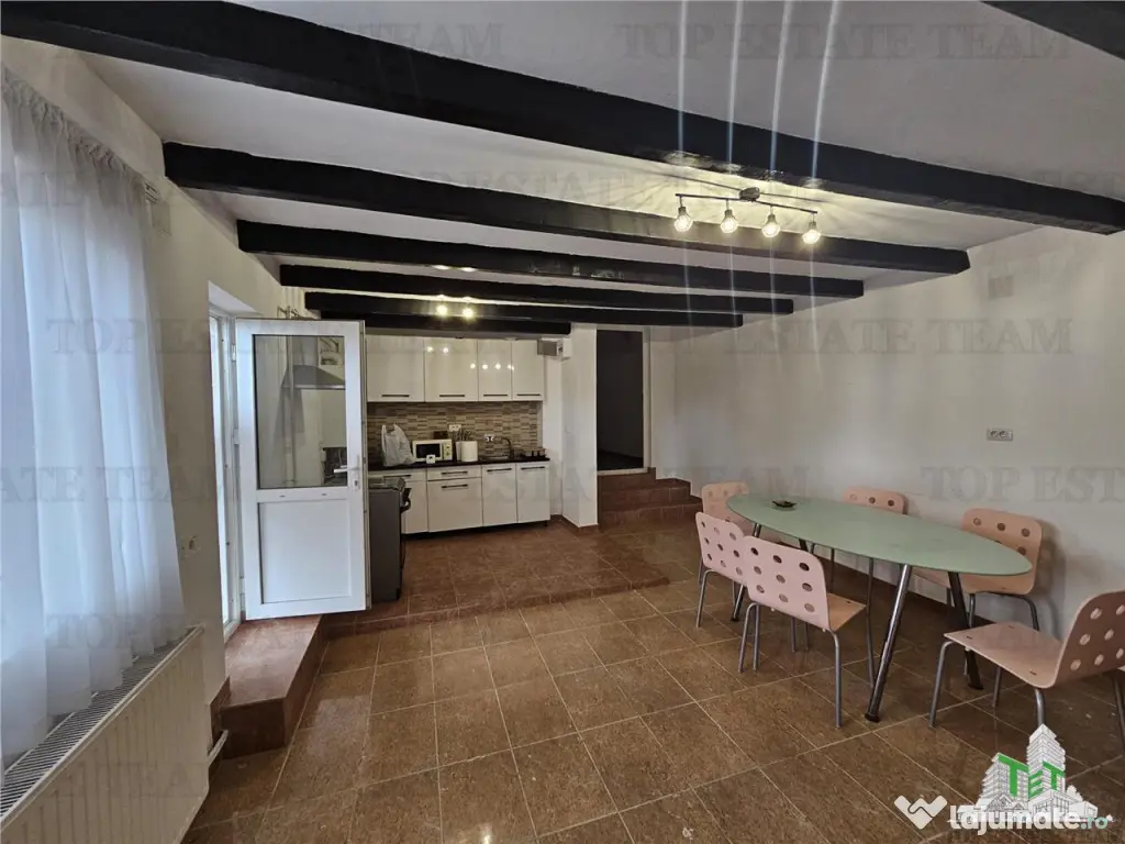 Vila 5 camere de cu garaj subteran in Chiajna 