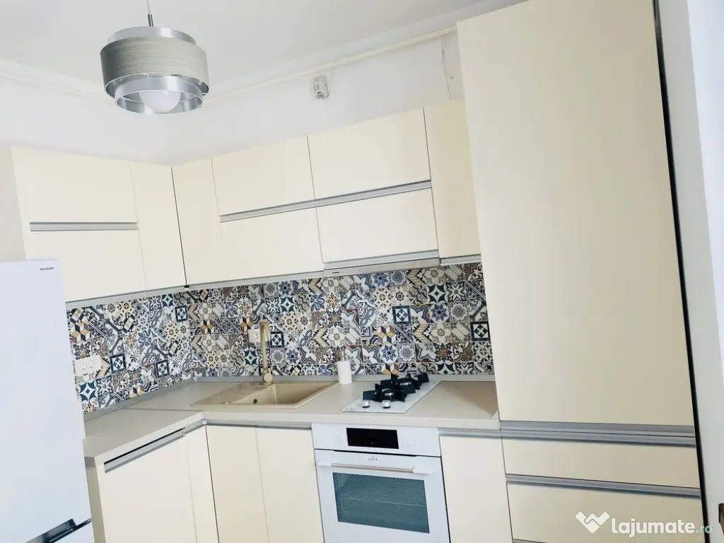 Apartament o camera zona Buziasului 