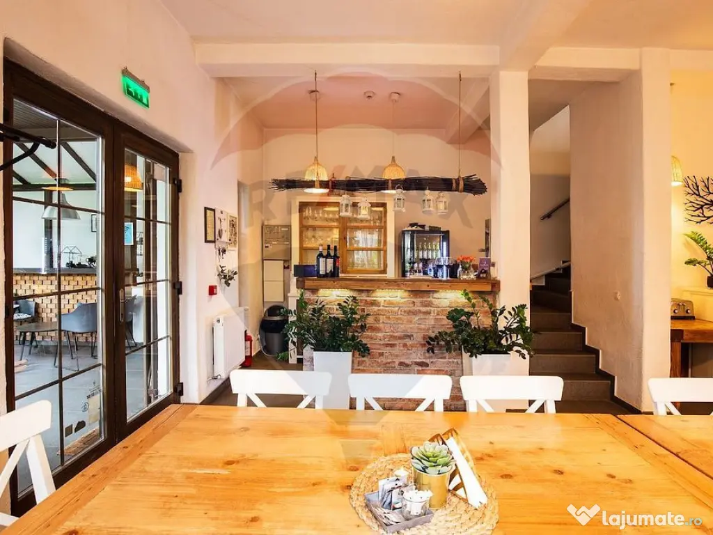 Vanzare pensiunea "Casa Barolo" din Vlaha 