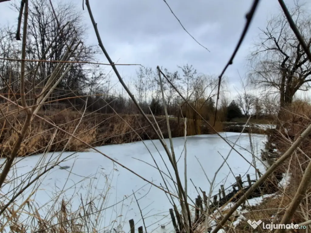 Oportunitate de investitie, teren intravilan Husi, 10435 mp