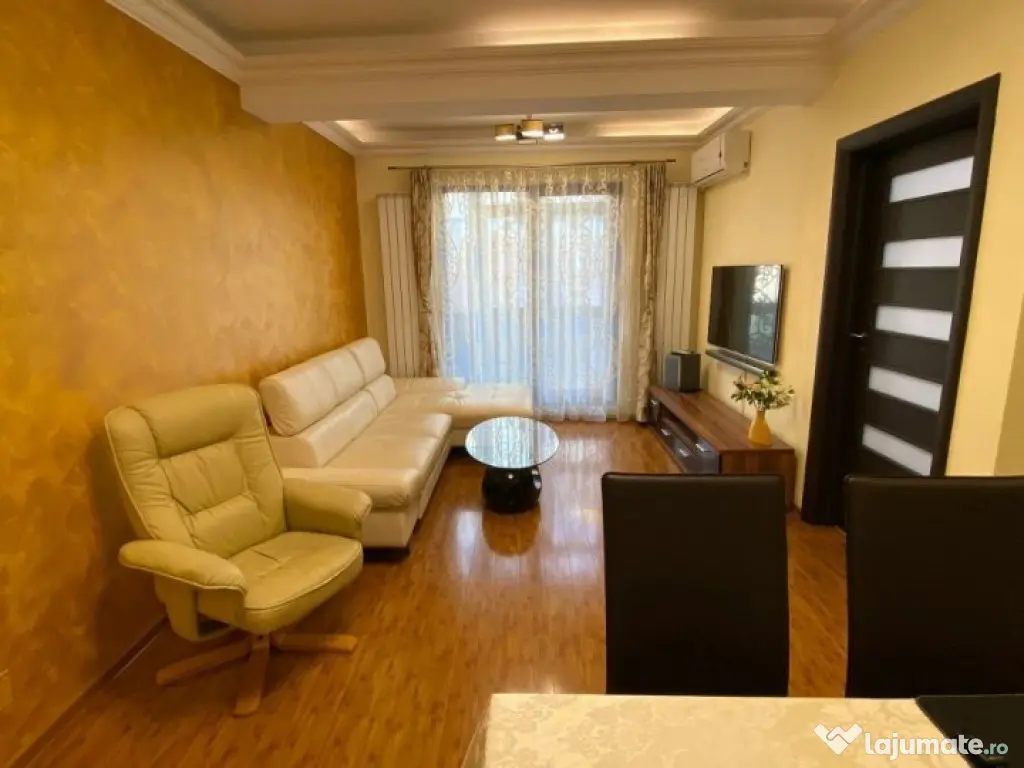 Apartament 3 camere bloc nou, lux, 2 locuri parcare subterană si boxa