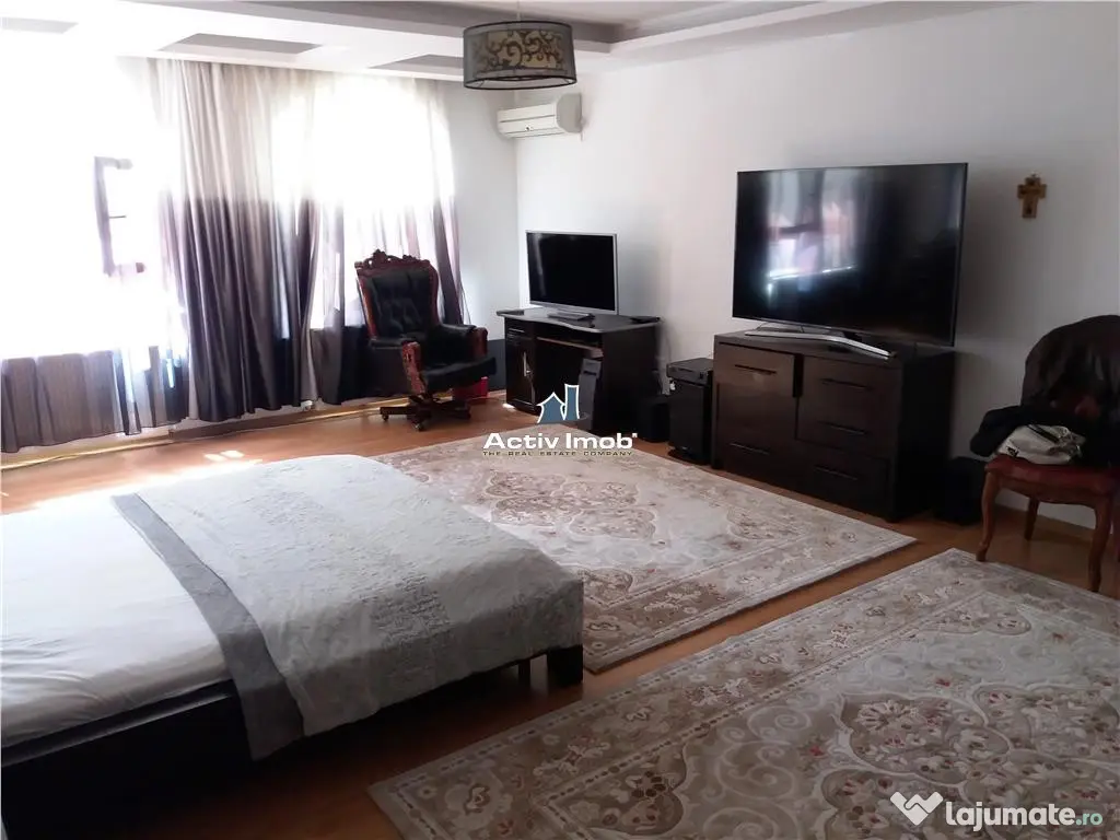 Vila 6 camere Auchan Vitan 