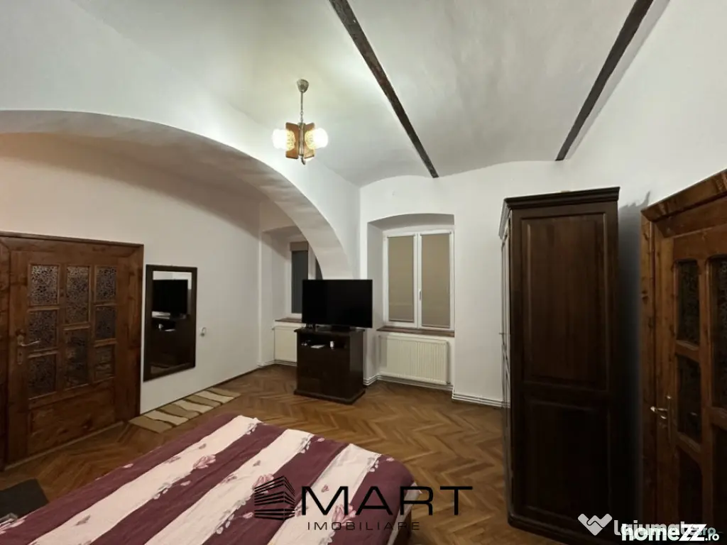 Apartament 3 camere in Centru Istoric 