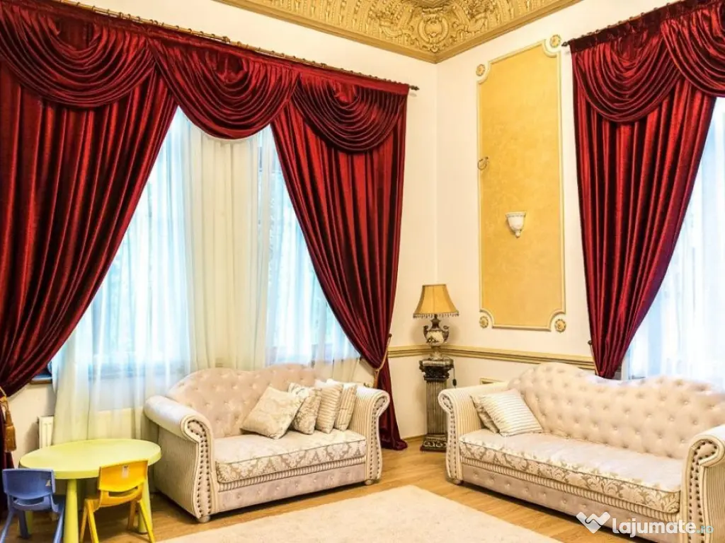 Apartament LUX 6 camere, 200 mp, terasa 25 mp, zona Traian 