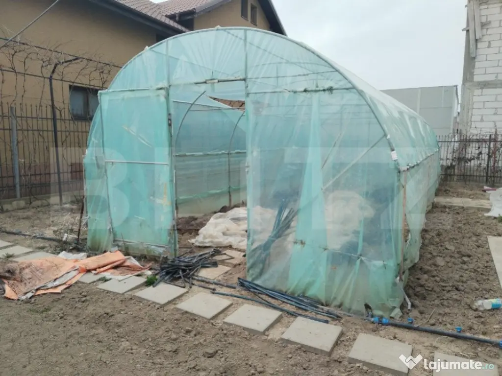 Casă individuală 240 mp, 420 mp teren, Târgoviște