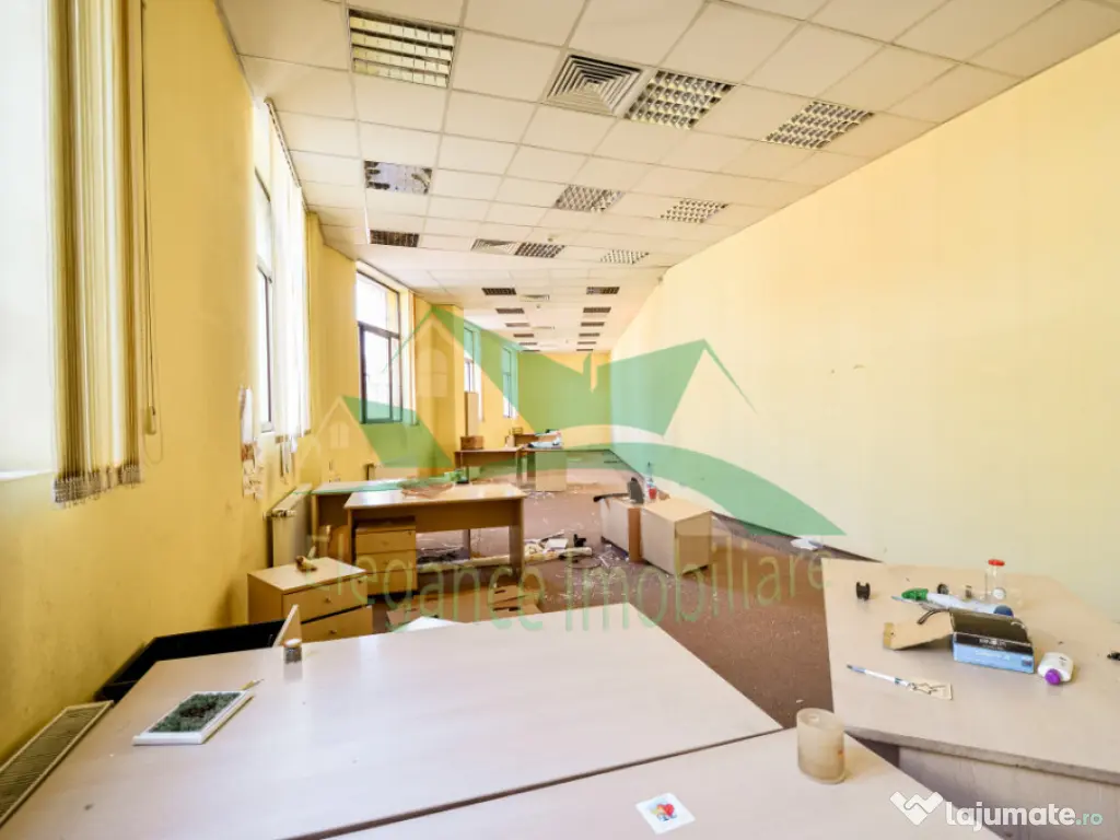 Spatiu comercial - birouri, 615 mp utili, zonă Ultracentral