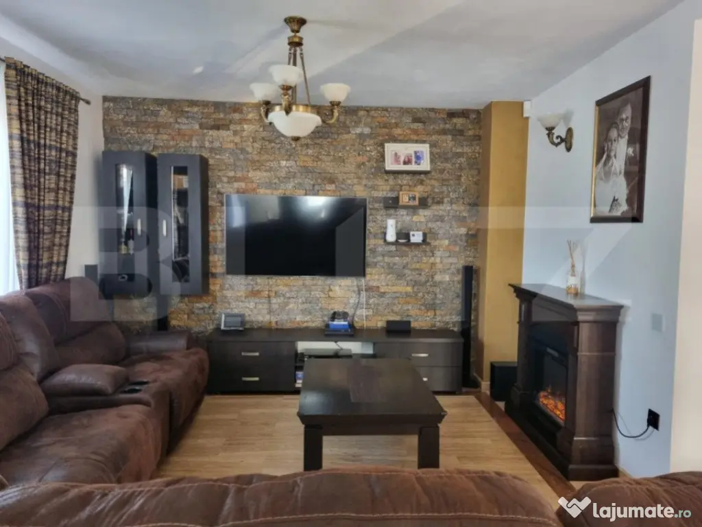 Casa de vanzare de lux, 263mp utili, 7 ari de teren, zona De