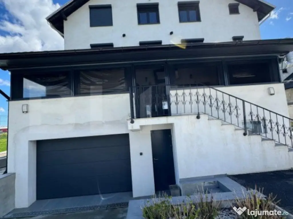 Casa individuala, 8 camere, Radauti