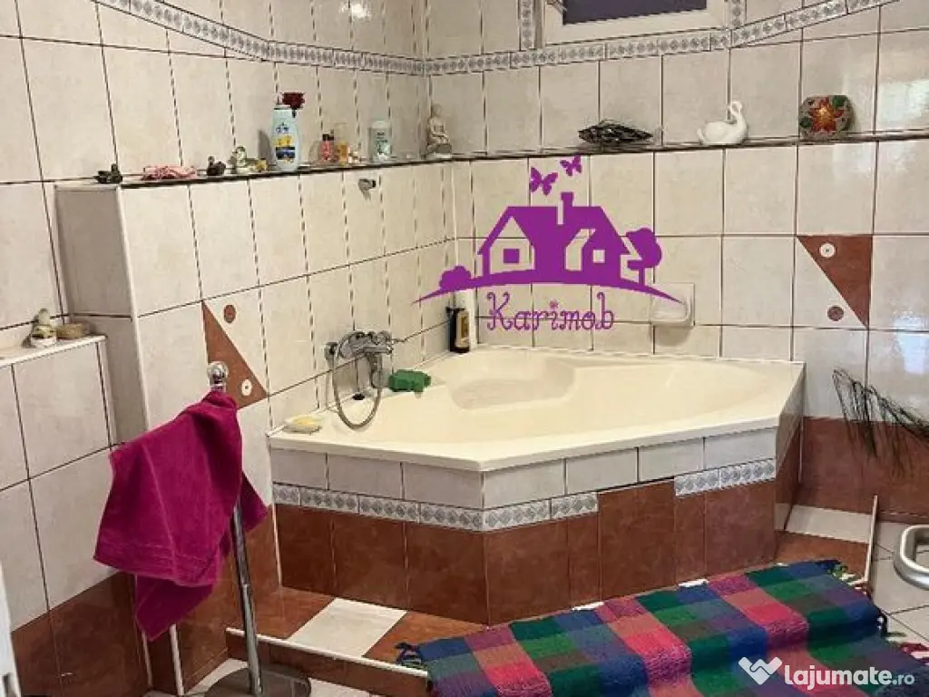 Casa zona Spitalul Judeten 