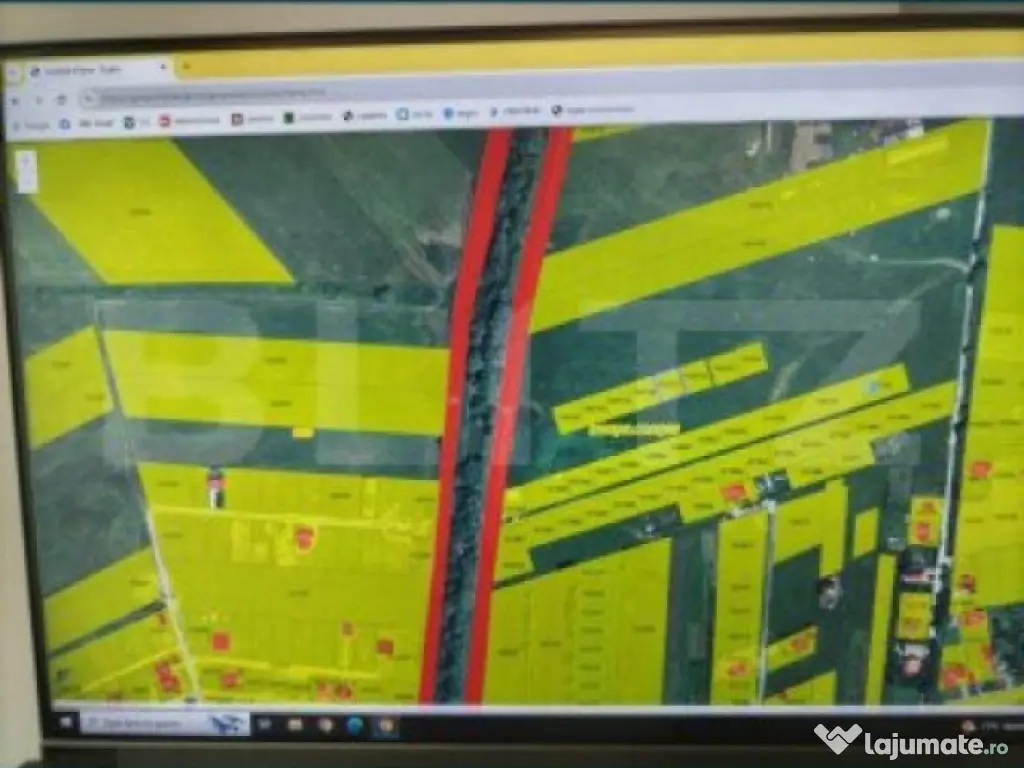 Teren Extravilan , parcelat, 500 mp posibilitate trecere in