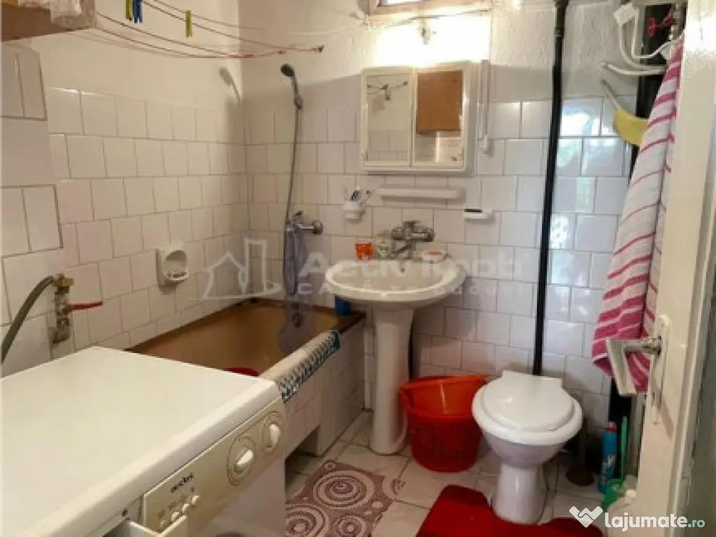 Casa - 9 camere - Statiunea Geoagiu Bai 