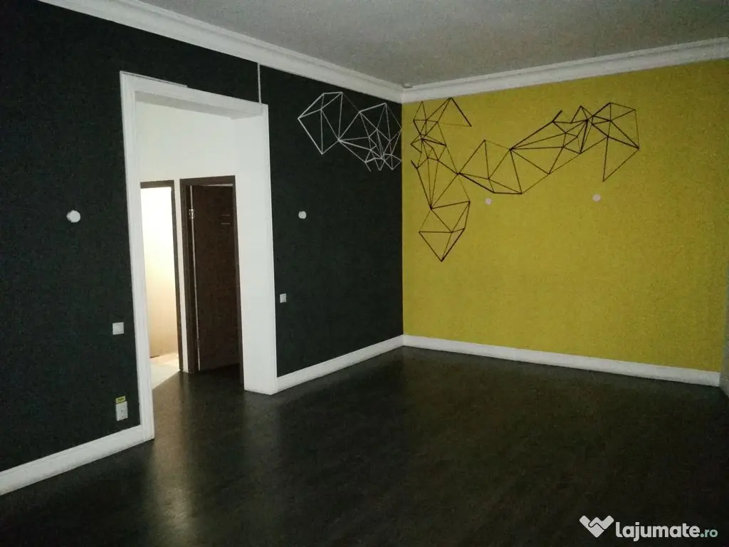 Spatiu comercial in vila Piata Rosetti 330mp cu terasa 100mp