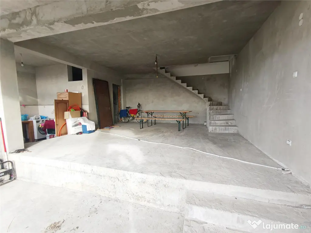 DUPLEX P 1 M CU TERASE | TEREN TOTAL 2.306 MP in MOLDOVA NOU