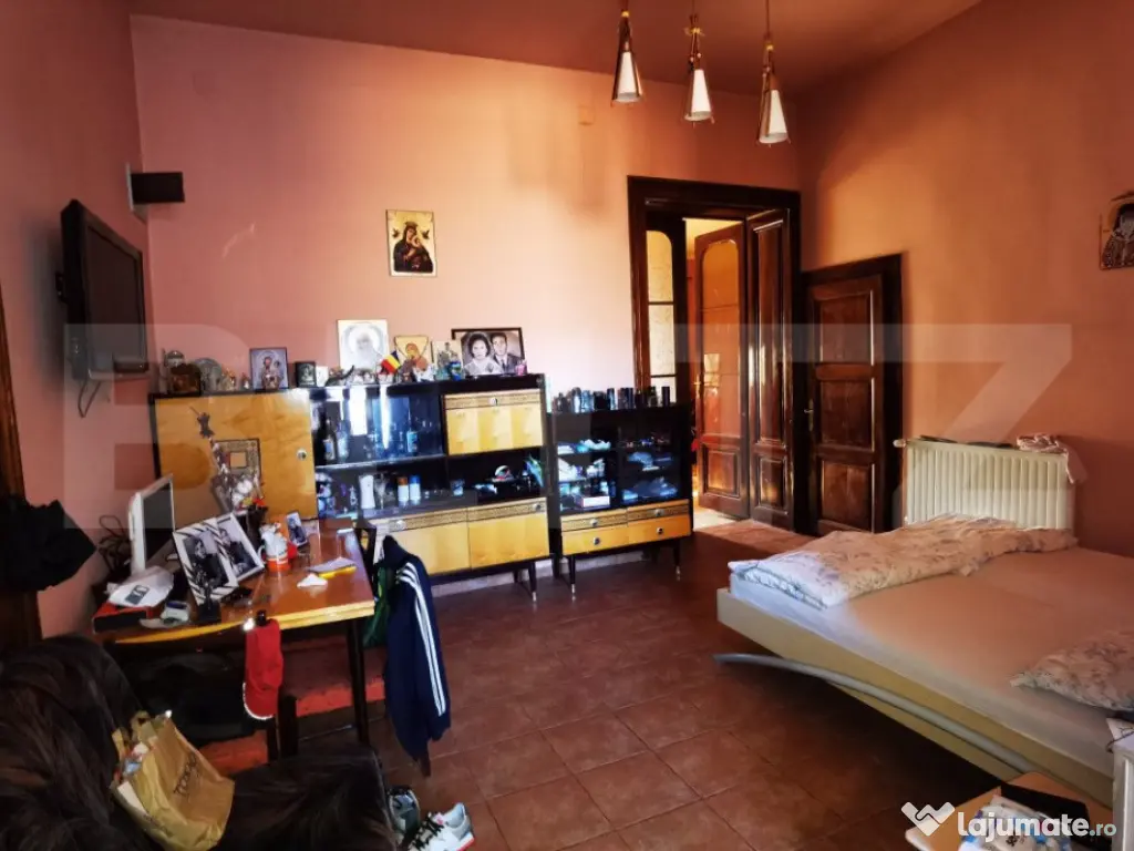 Apartament cu 4 camere , 149mp, zona Traian