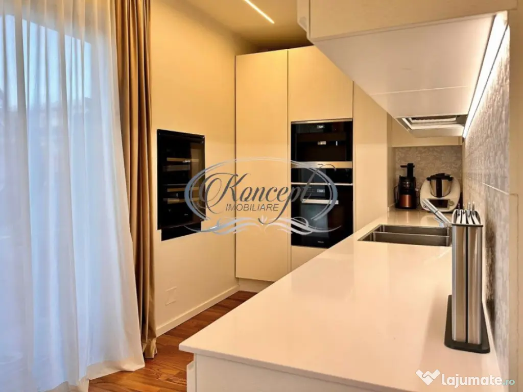 Penthouse spectaculos in Buna Ziua