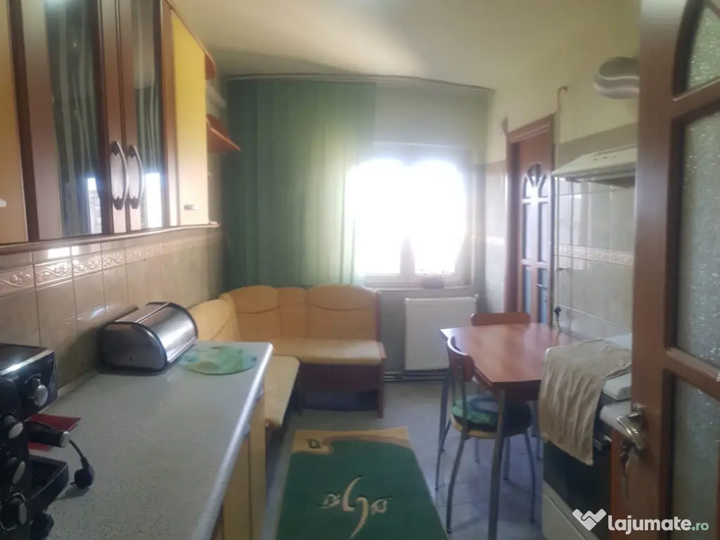 Buzaului B -uri ap. 3 cam cf I dec Mobilat 