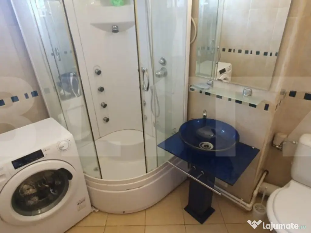 Apartament de 2 camere, 65 mp, AC, centrala termica, zona Pa