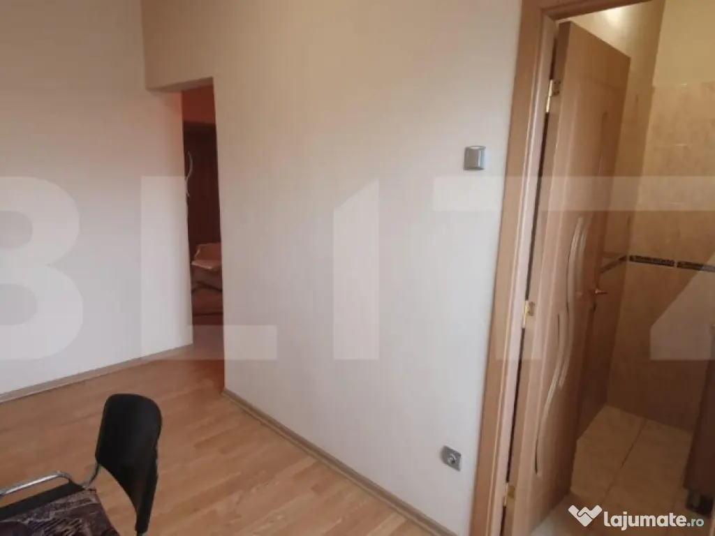 Apartament de 2 camere, 65 mp, AC, centrala termica, zona Pa