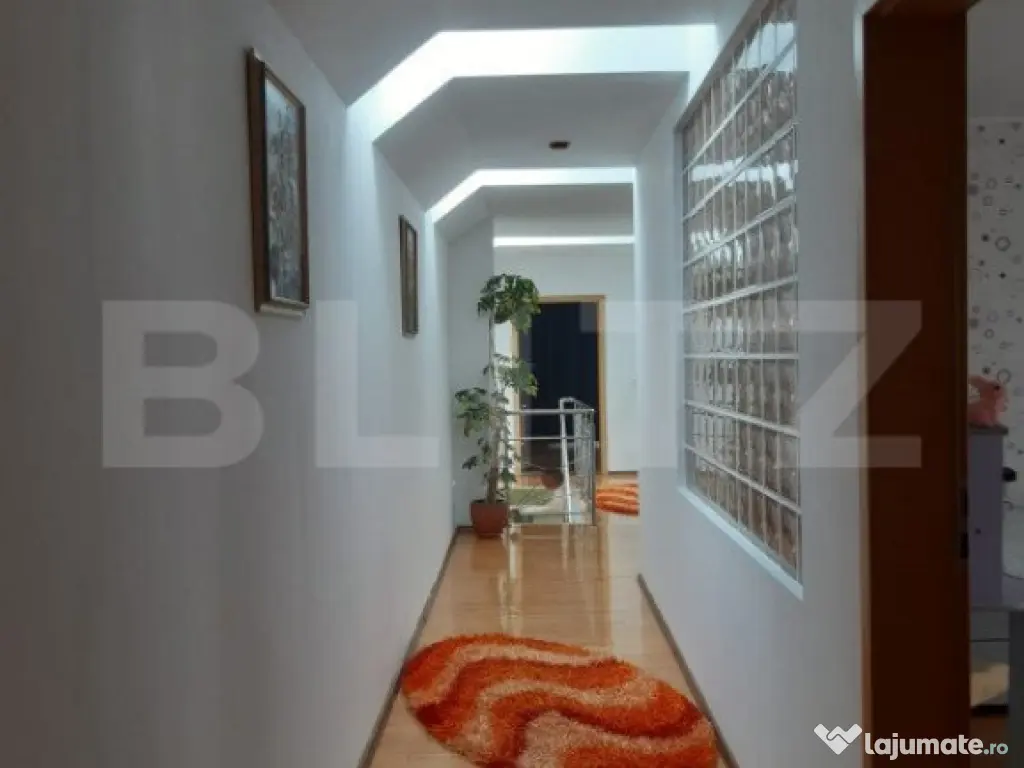 Casa mobilata lux, cu 4 camere in Sacele - Brasov