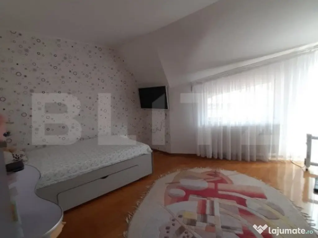 Casa mobilata lux, cu 4 camere in Sacele - Brasov