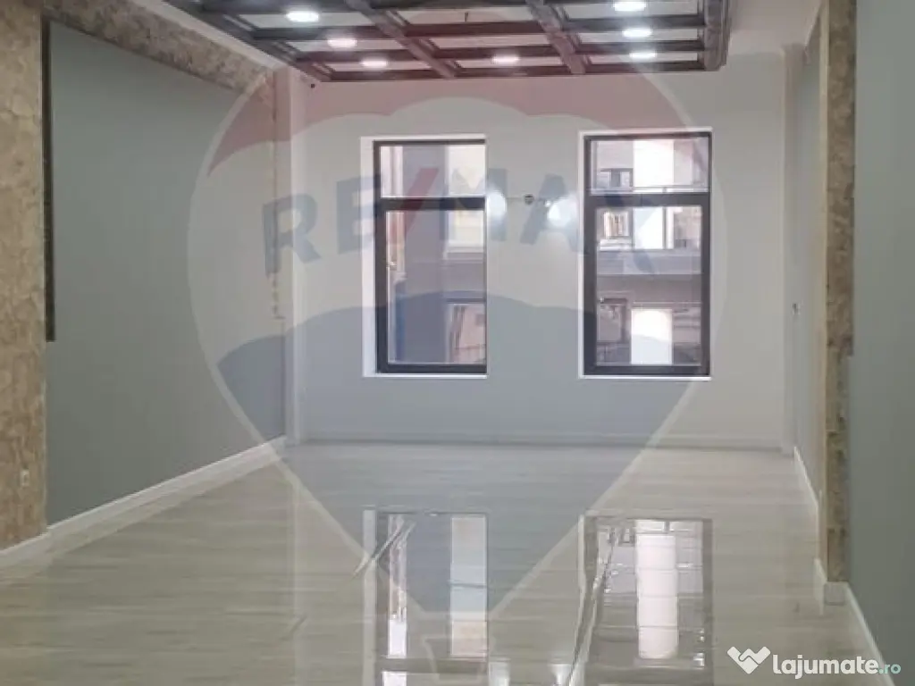Spațiu comercial de 230mp de închiriat în zona Ultrace... 
