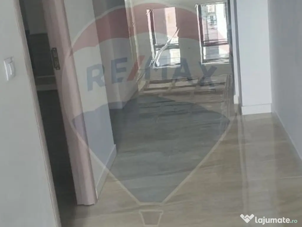 Spațiu comercial de 230mp de închiriat în zona Ultrace... 