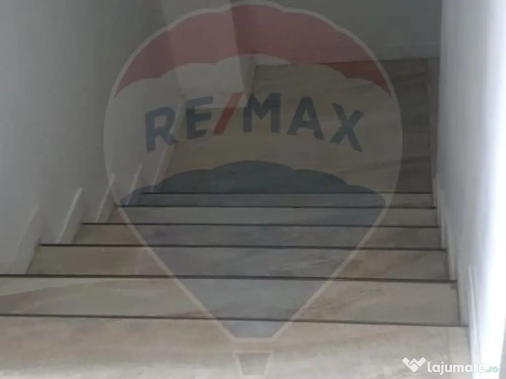 Spațiu comercial de 230mp de închiriat în zona Ultrace... 