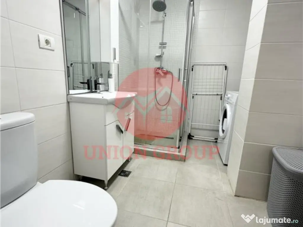 Apartament 2 Camere in Prima Linie la Mare - Mobilat si Util 