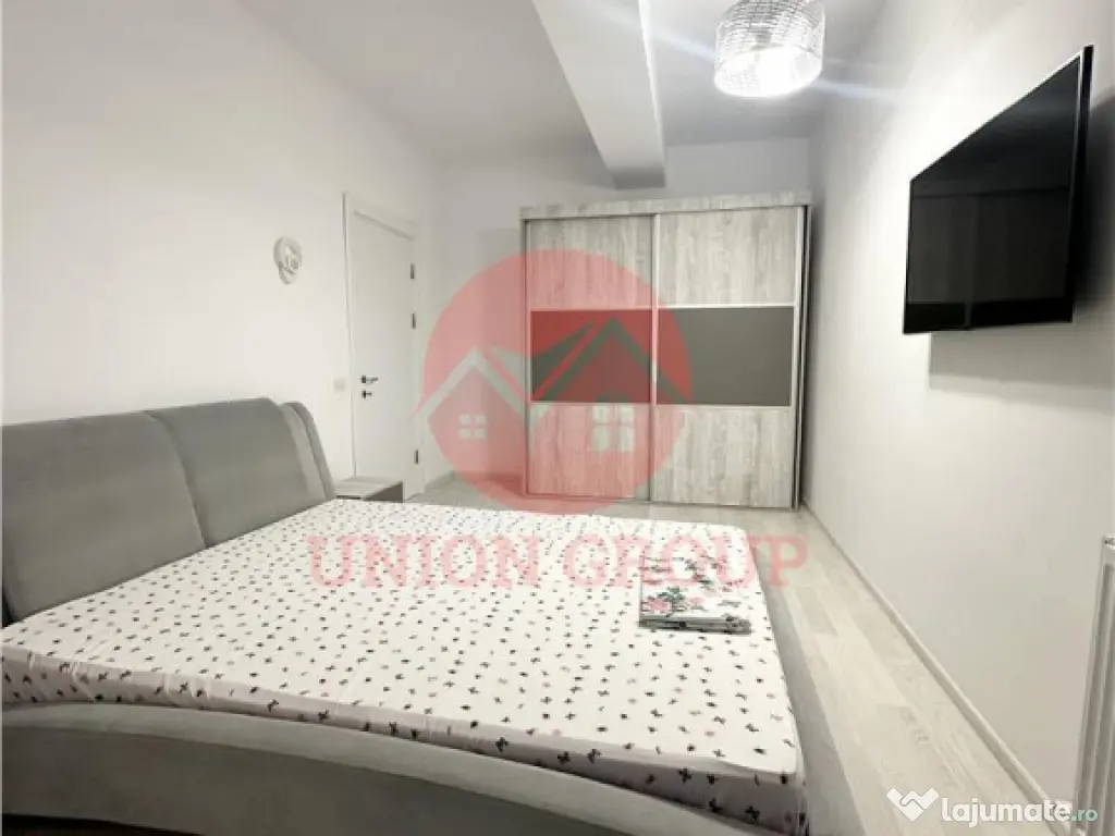 Apartament 2 Camere in Prima Linie la Mare - Mobilat si Util 