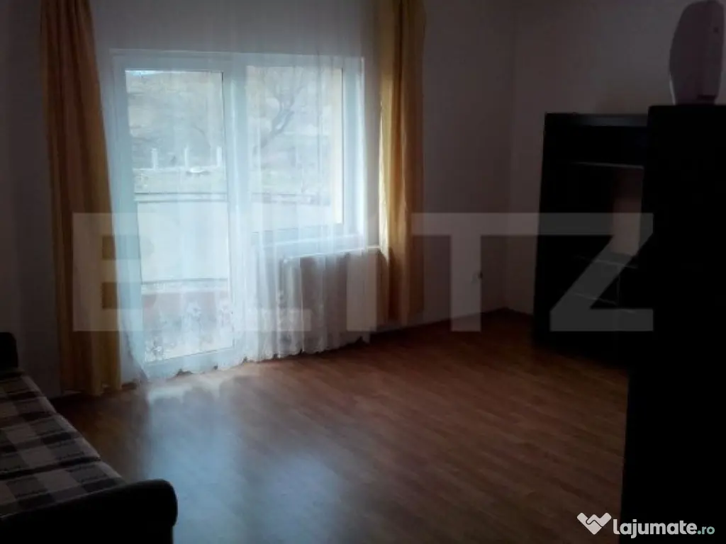 Apartament 2 camere, 58 mp, 2 balcoane de 17 mp, boxa si par