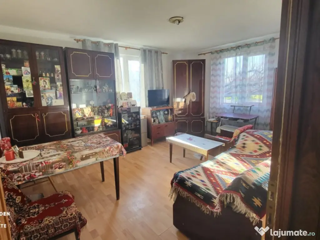 Duplex parter, cu gradina si mini livada 