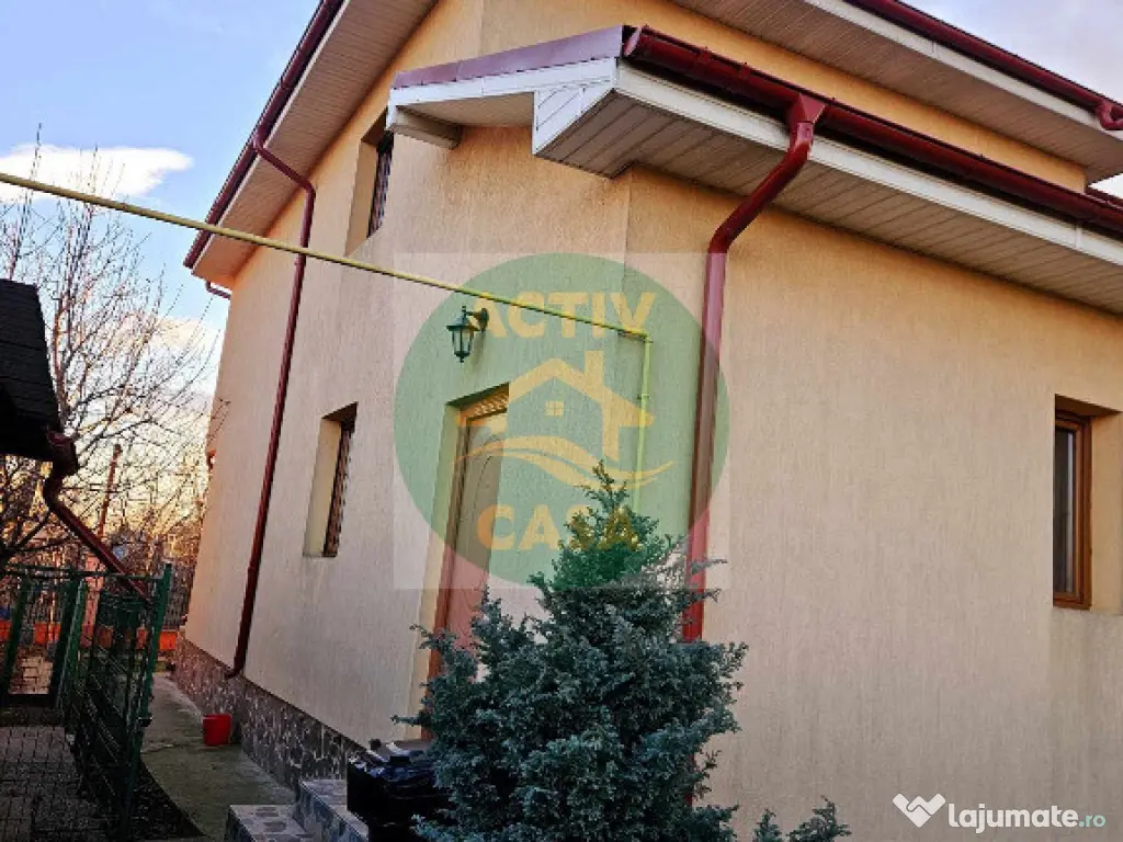 Casa in Roman, de vanzare