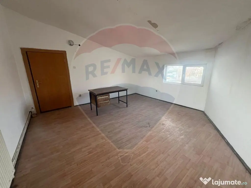 De închiriat Halā și Birouri Str. Apateului, Centura O... 