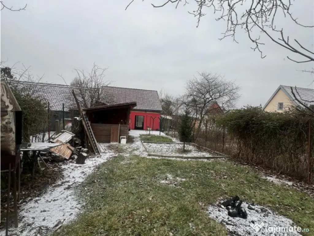 Casa individuala pe un singur nivel cu teren de 800 mp zona 