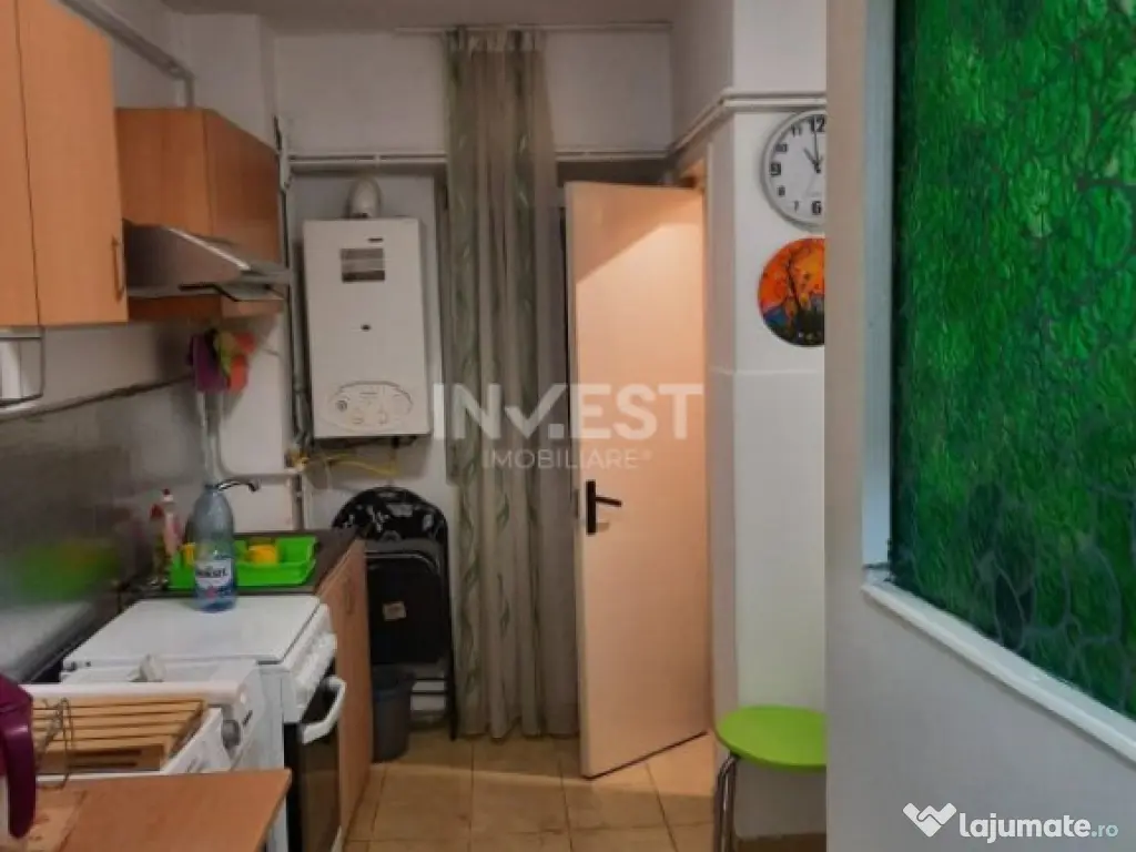 CENTRU-Hala Centrala- apartament 2 camere decomandat, etajul