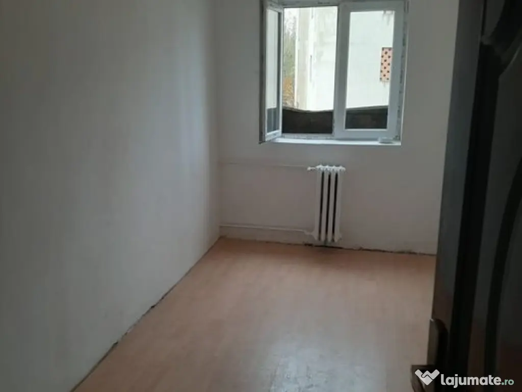 Podu Ros Jambo , camera de camin 