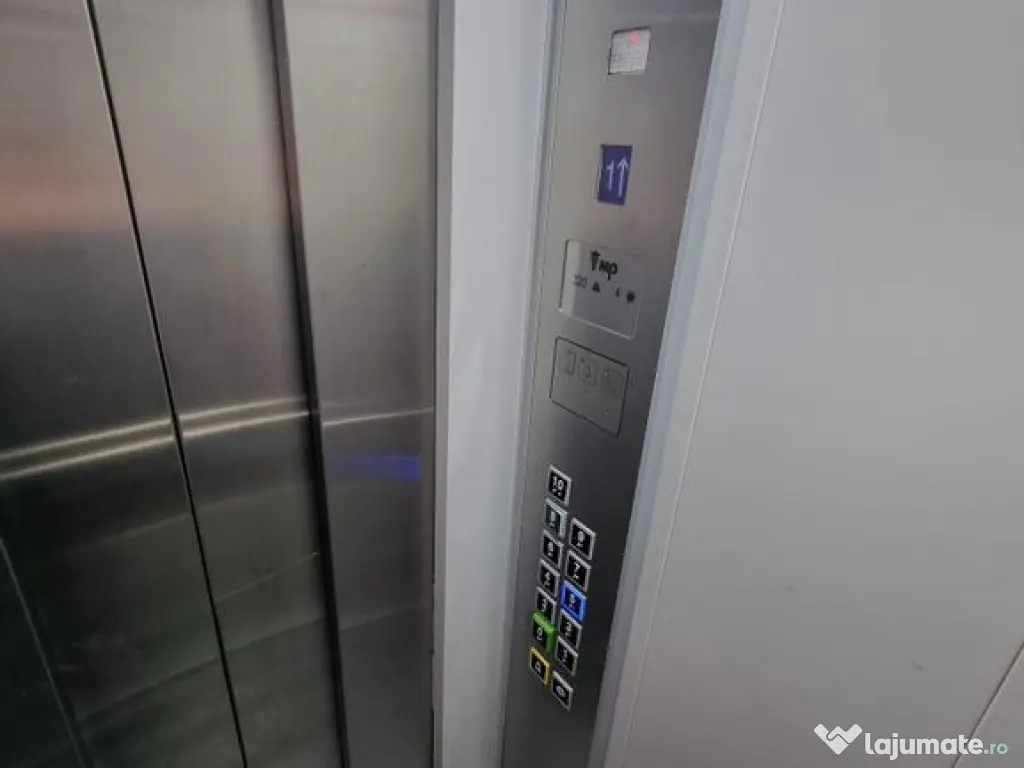 Central-apartament 2 camere cu gaze 