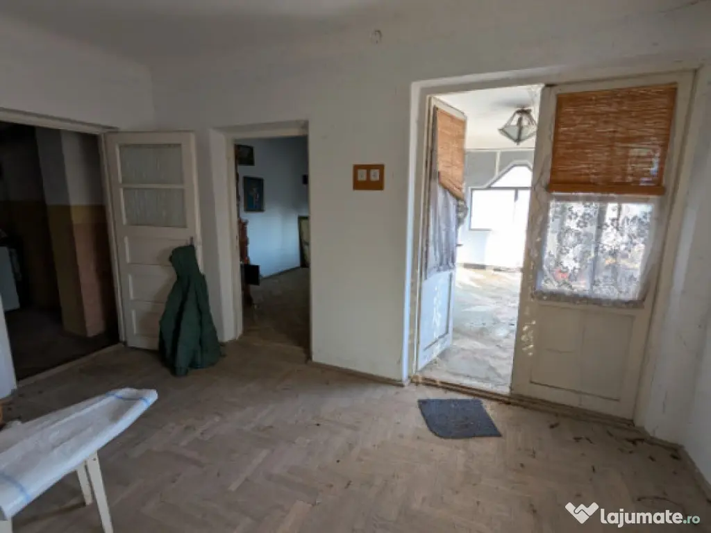 Casa la strada principala Hemeius, 600m teren 