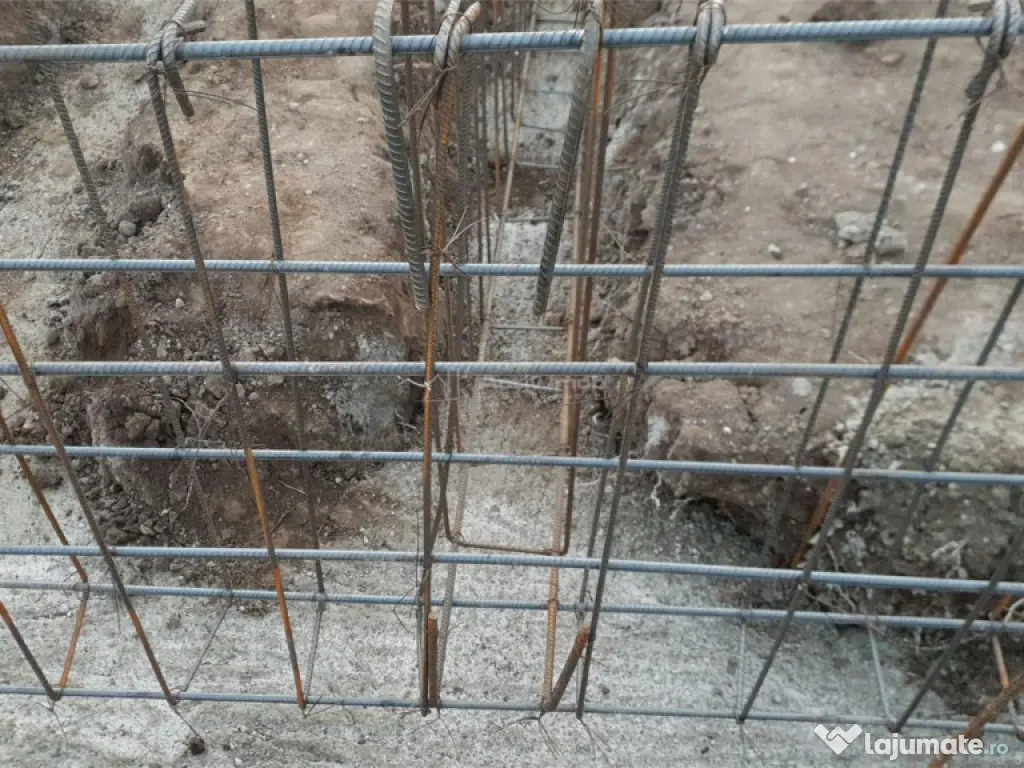 Single deosebit-Teren 1000 mp-Toate utilitatile 