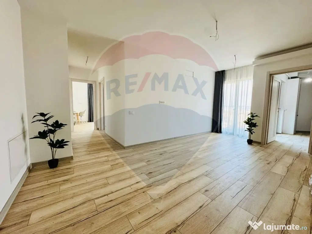 Apartament cu 3 camere de vânzare în zona Central 