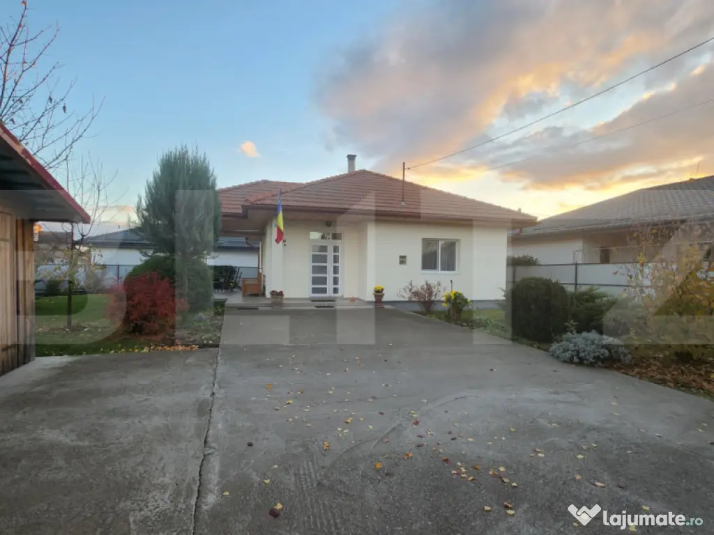 Casă modernă cu 2 camere de vânzare în Ungheni –comple