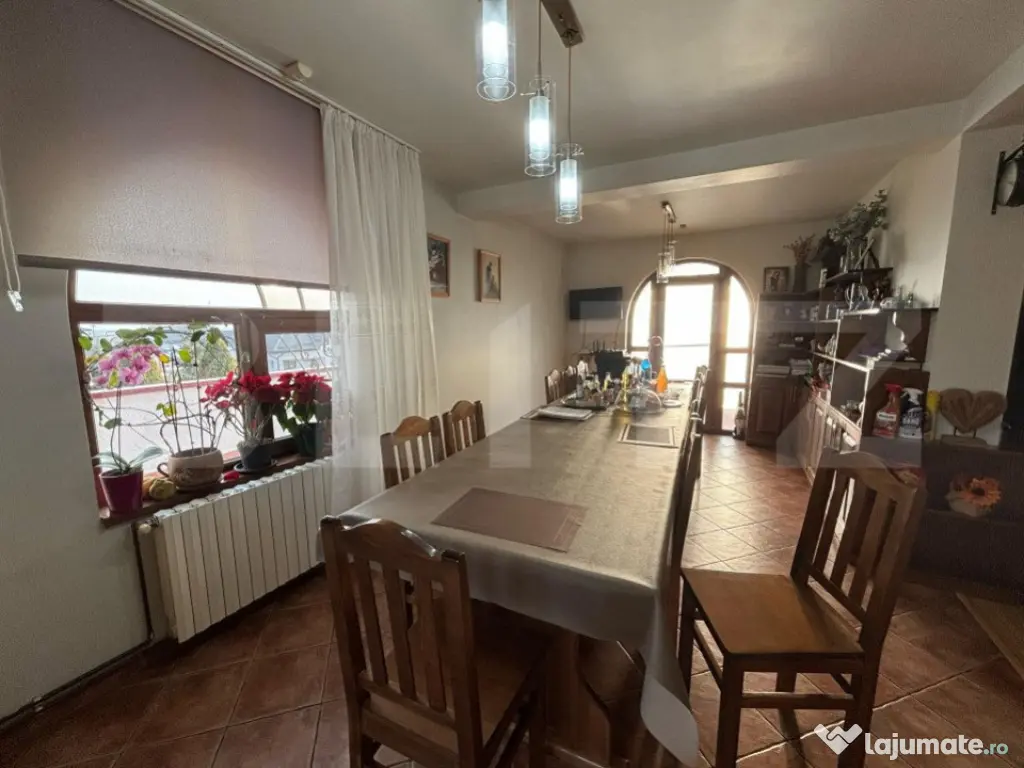 Casa Moderna in Aninoasa