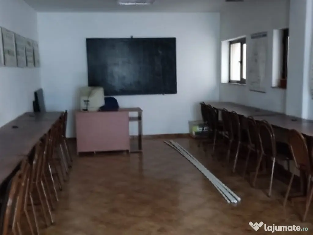 Inchiriem spatiu-birou- salon