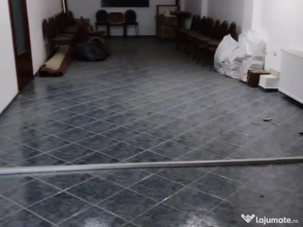 Inchiriem spatiu-birou- salon