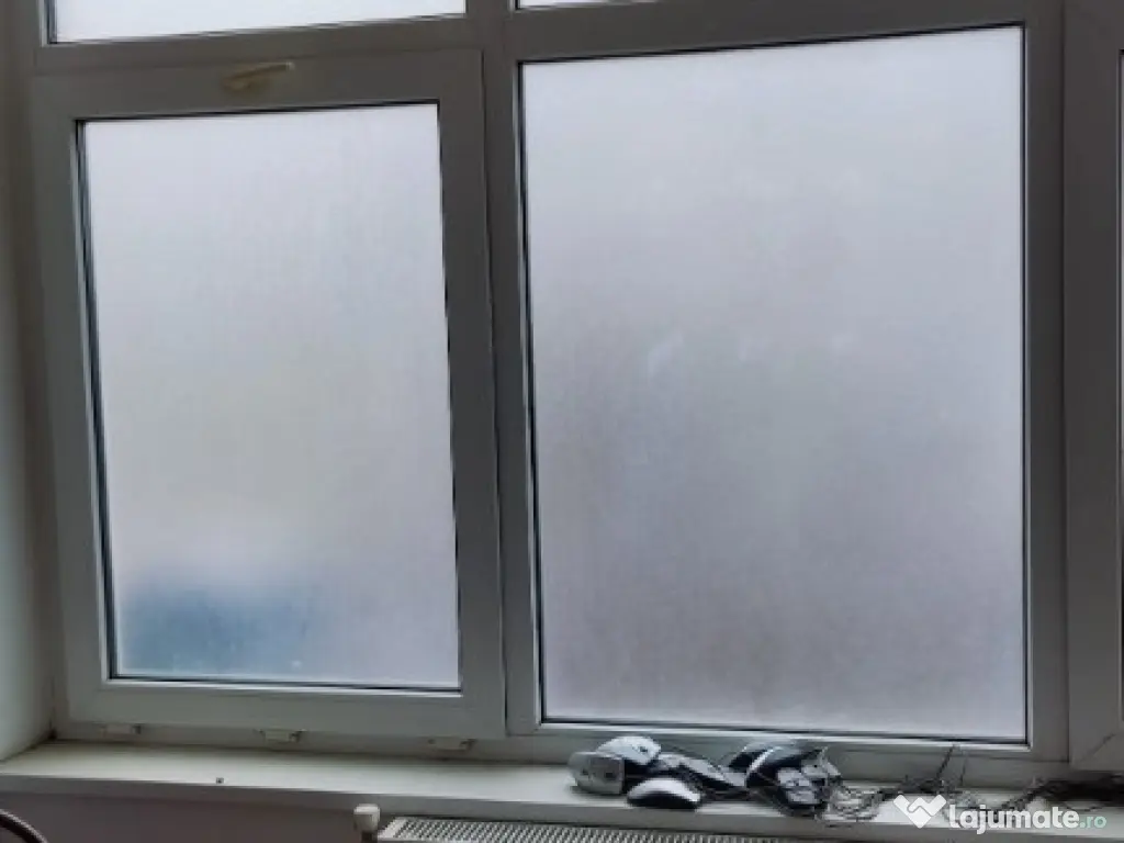 Inchiriem spatiu-birou- salon